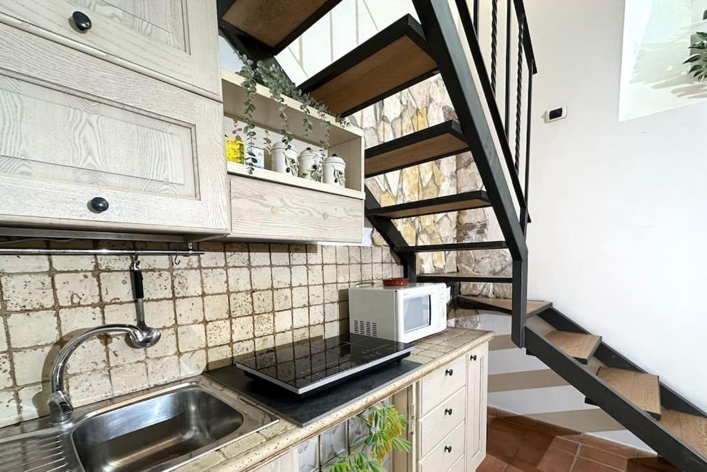 Lovely Retreat In Trastevere * Rom